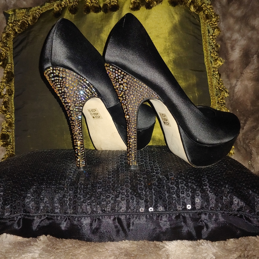 Steve Madden Crystal high heels